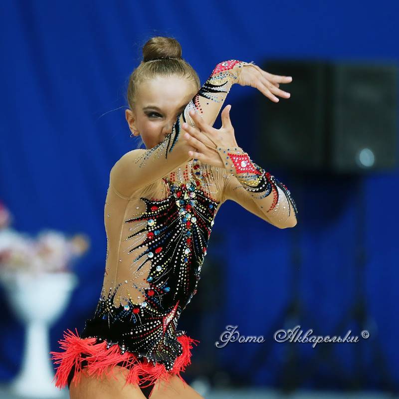 Купальники для художественной гимнастики