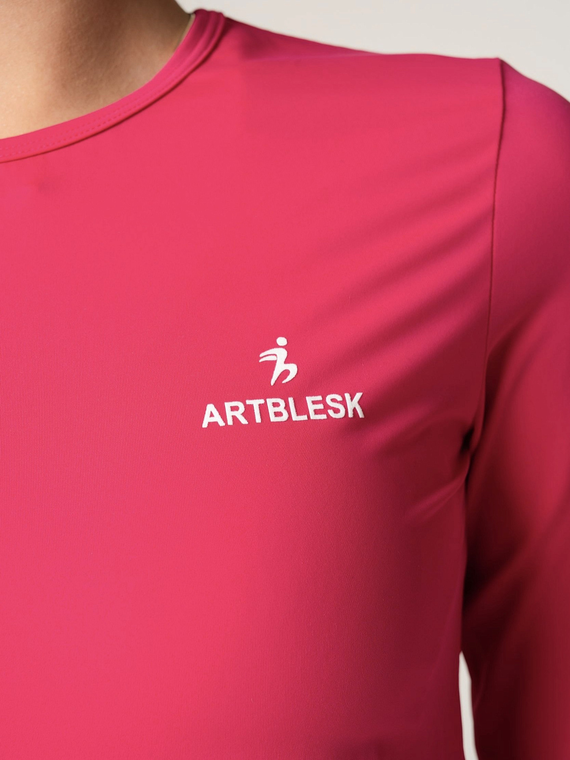 Лонгсливы Artblesk 